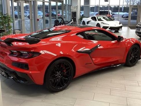 New 2026 Chevrolet Corvette Z06 w/ Z07 Performance Package image 9