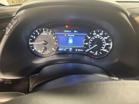 Used 2023 INFINITI QX80 Sensory w/ Cargo Package image 16