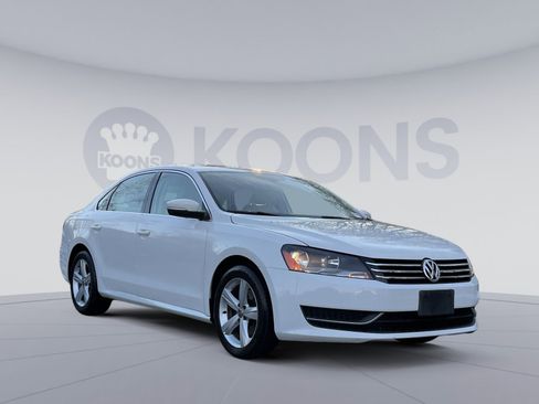 Used 2013 Volkswagen Passat 2.5 SE image 8