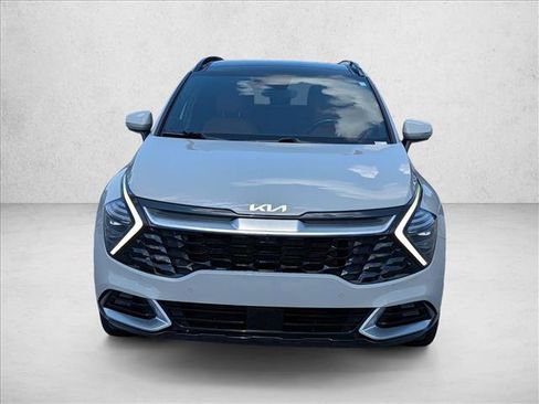Used 2024 Kia Sportage SX FWD image 2