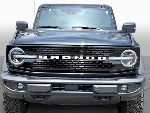 Used 2025 Ford Bronco Outer Banks AWD/4WD image 9