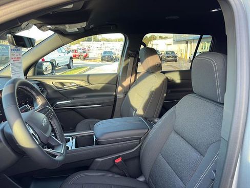 New 2026 Chevrolet Traverse LT w/ Midnight/Sport Edition image 15