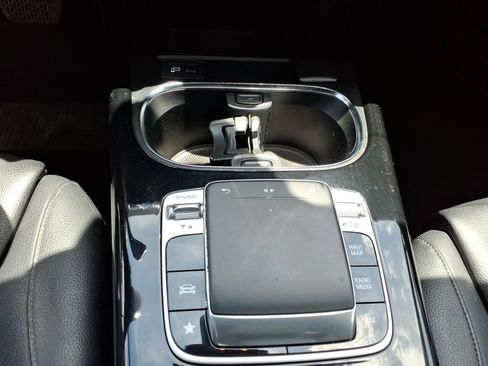 Used 2019 Mercedes-Benz A 220 image 30