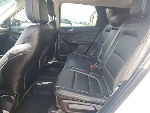 Used 2022 Ford Escape SEL AWD/4WD image 17