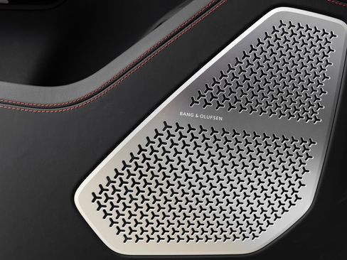 Used 2020 Lamborghini Urus image 19