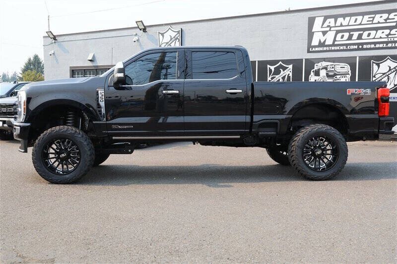 Used 2024 Ford F350 Platinum AWD/4WD image 2
