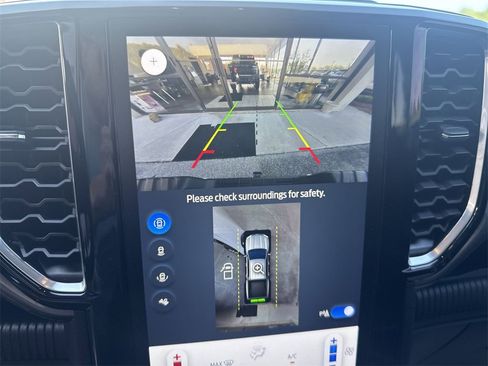 Used 2024 Ford Ranger XLT w/ Technology Package image 13