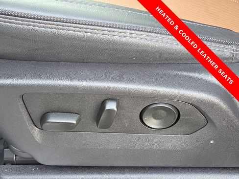 Used 2025 Chevrolet Silverado 1500 High Country w/ Technology Package image 14