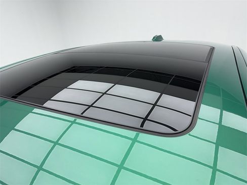 Used 2025 BMW X6 M Competition w/ Executive Package image 13