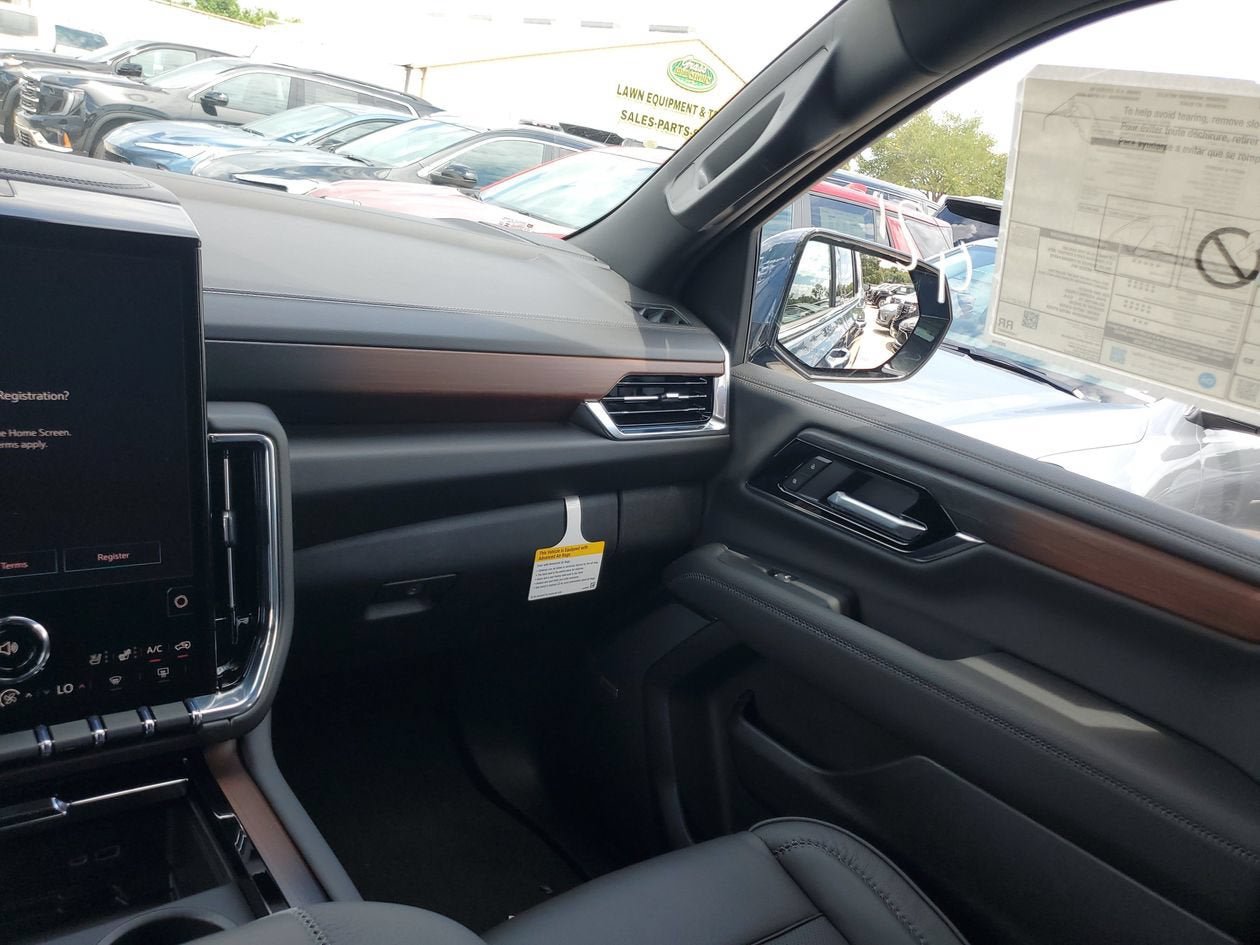New 2026 GMC Yukon Denali RWD image 15