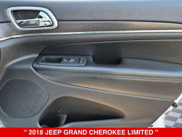 Used 2018 Jeep Grand Cherokee Limited AWD/4WD image 36