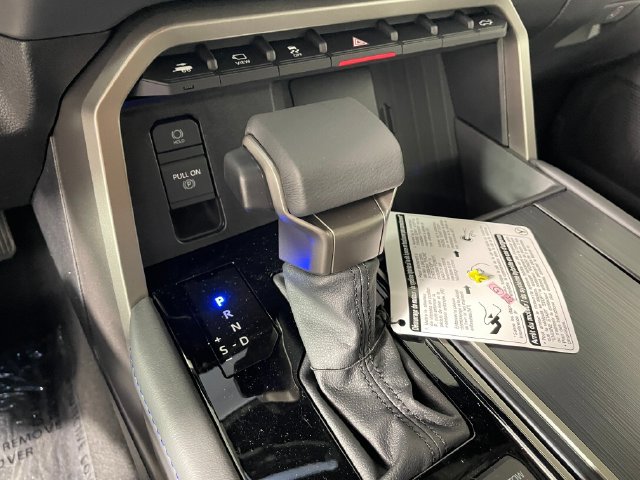 New 2026 Toyota Tundra Platinum AWD/4WD image 4