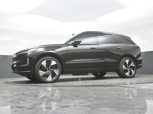 New 2025 Volvo EX90 Ultra AWD/4WD image 30