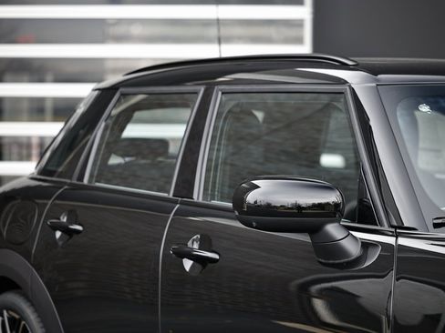 New 2026 MINI Cooper S image 3