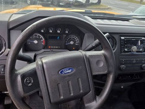 Used 2014 Ford F250 XL w/ Snow Plow Prep Package AWD/4WD image 22
