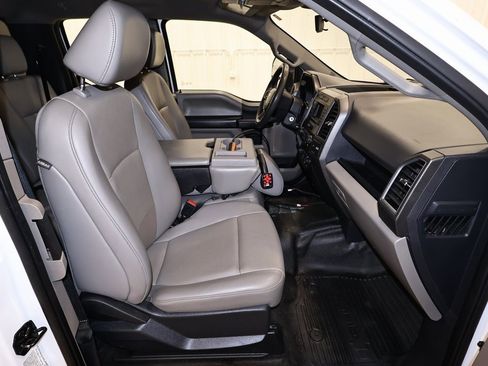 Certified 2022 Ford F550 4x4 SuperCab Super Duty image 20