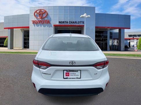 Used 2024 Toyota Corolla LE FWD image 7