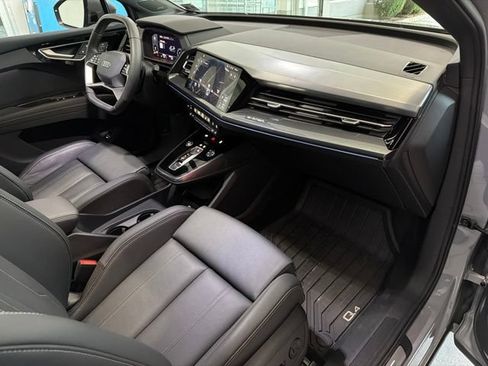 Used 2025 Audi Q4 e-tron Premium Plus AWD/4WD image 14