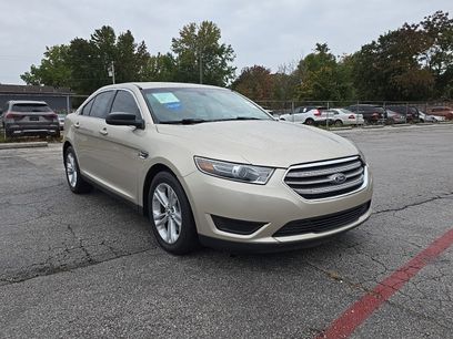 Used 2018 Ford Taurus SE