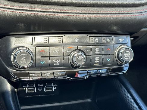 Used 2024 Dodge Durango GT AWD/4WD image 22