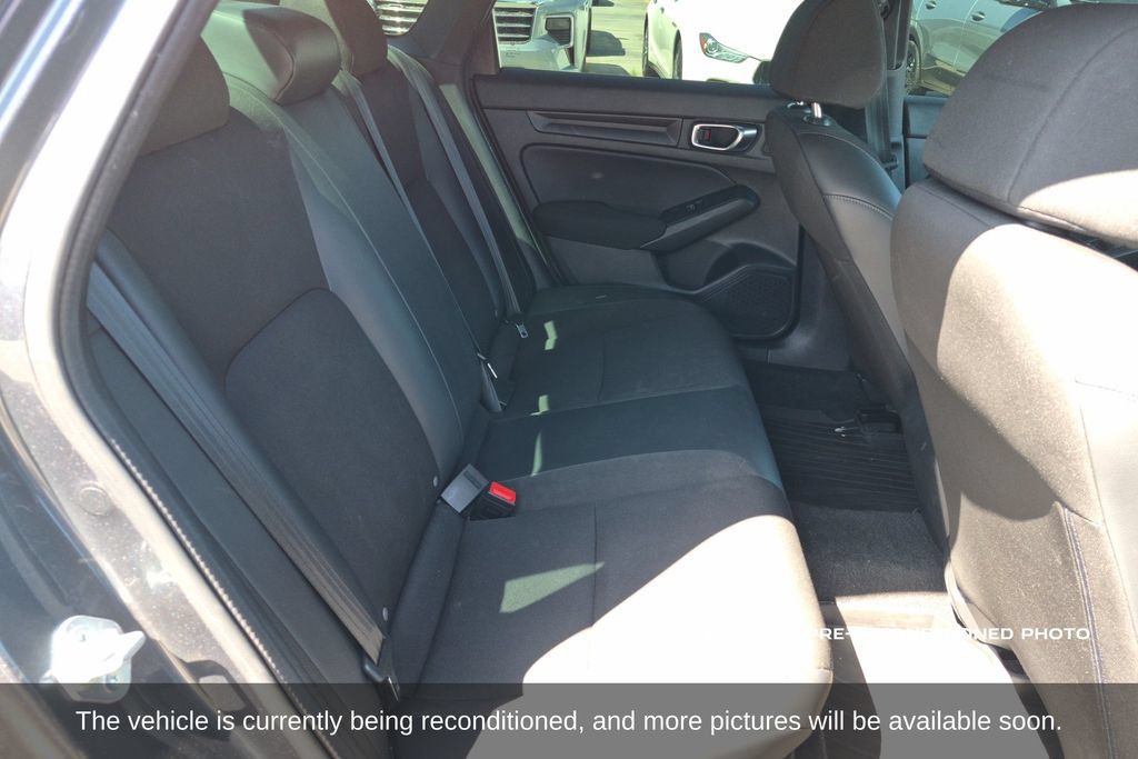 Used 2023 Honda Civic Sport image 12