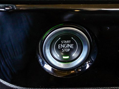 Used 2022 Chevrolet Silverado 1500 RST image 29