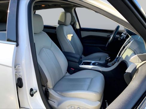 Used 2015 Cadillac SRX Performance AWD/4WD image 9