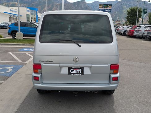Used 2003 Volkswagen Eurovan MV FWD image 7