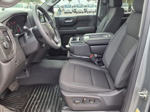 New 2026 Chevrolet Silverado 1500 Custom image 6