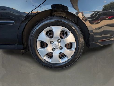 Used 2007 Kia Spectra EX FWD image 10