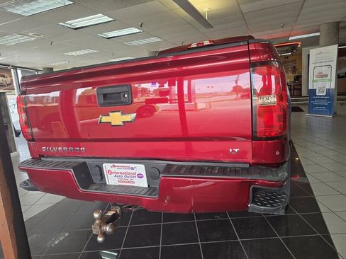 Used 2018 Chevrolet Silverado 1500 LT w/ All Star Edition AWD/4WD image 5