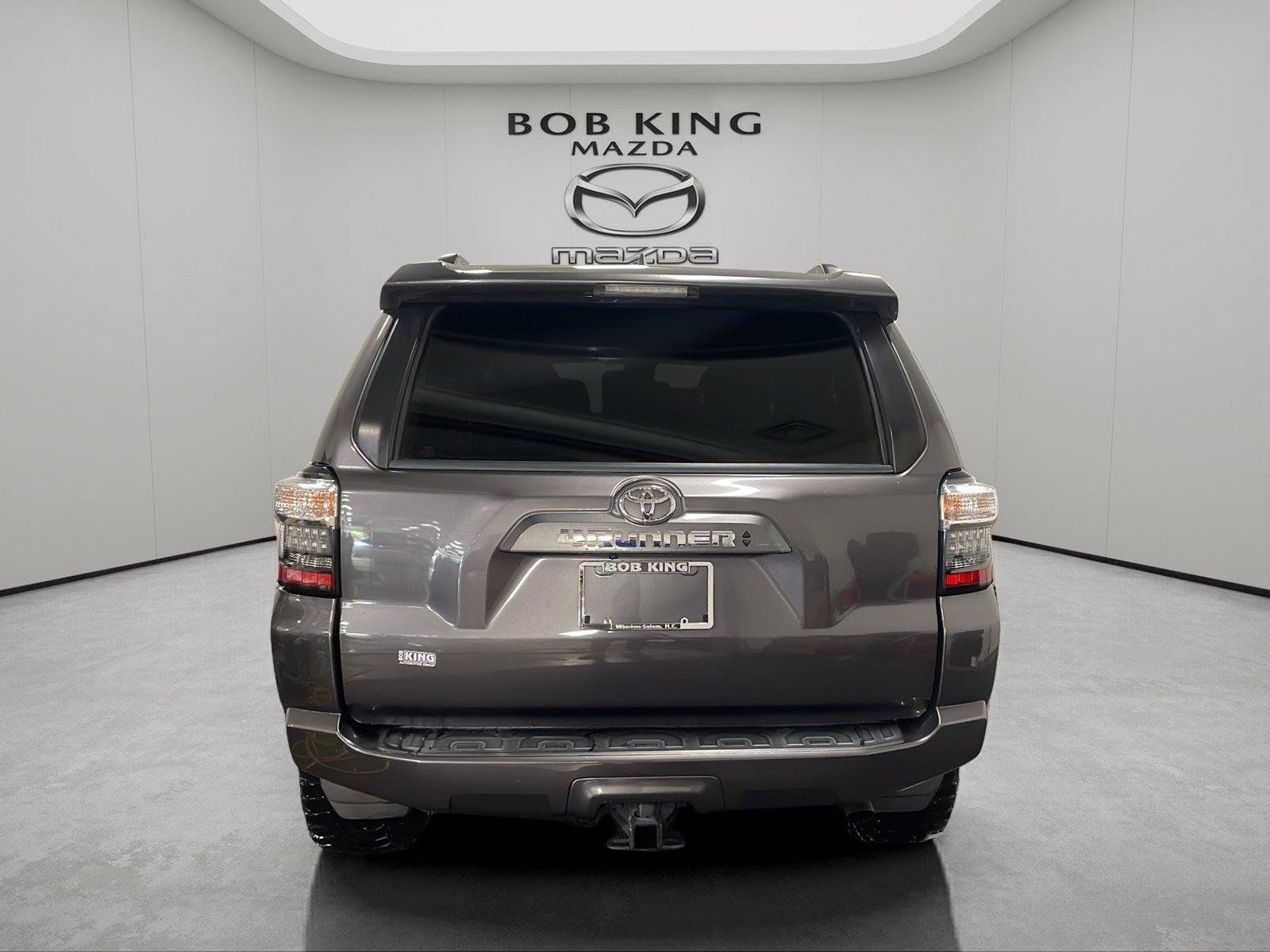 Used 2021 Toyota 4Runner SR5 RWD image 4