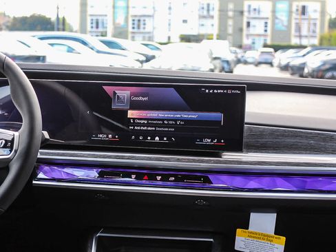 New 2026 BMW i7 eDrive50 w/ M Sport Package image 13