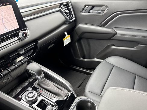 New 2026 GMC Canyon Elevation w/ Convenience Package image 21