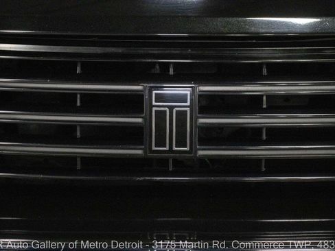 Used 1988 Oldsmobile Toronado Trofeo image 26