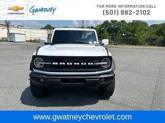 Used 2025 Ford Bronco Outer Banks w/ Sasquatch Package AWD/4WD video 2