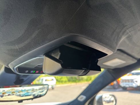 New 2026 GMC Acadia Denali Ultimate w/ LPO, Floor Liner Package AWD/4WD image 48