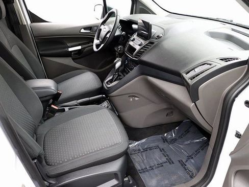 Used 2022 Ford Transit Connect XLT image 26