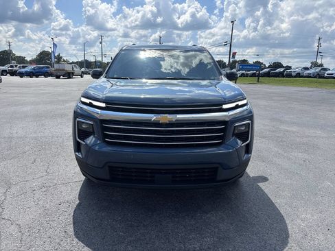 Used 2026 Chevrolet Traverse LT w/ Driver Confidence Package FWD image 12
