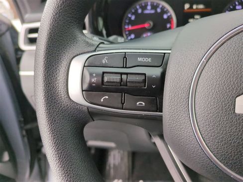 Used 2022 Kia K5 LXS image 23