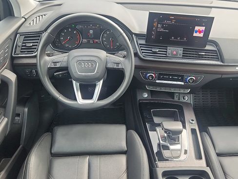 Used 2024 Audi Q5 2.0T Premium w/ Convenience Package AWD/4WD image 7
