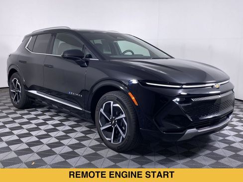 Used 2025 Chevrolet Equinox EV LT w/ Convenience Package FWD image 18