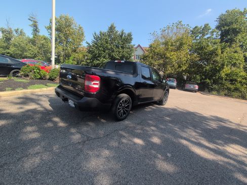 Used 2022 Ford Maverick Lariat w/ Equipment Group 500A Standard AWD/4WD image 18