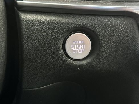 Used 2025 Kia Sorento EX AWD/4WD image 23