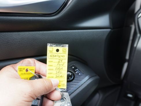 Certified 2024 Ford Edge SEL image 28