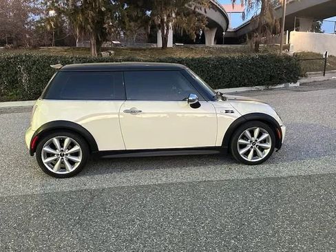 Used 2005 MINI Cooper S image 4
