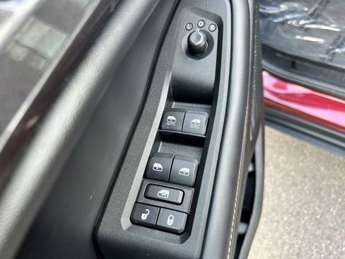 Certified 2022 Jeep Grand Cherokee L Laredo image 20