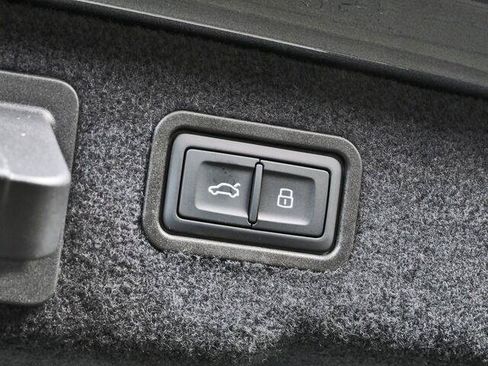 New 2026 Audi S8 AWD/4WD image 35