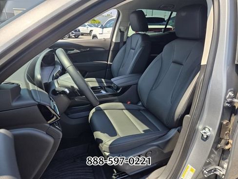 Used 2024 Buick Envision Preferred AWD/4WD image 9