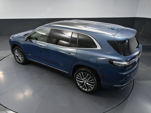 Used 2025 Buick Enclave Avenir AWD/4WD image 63